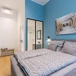 Izabella66 Apartment